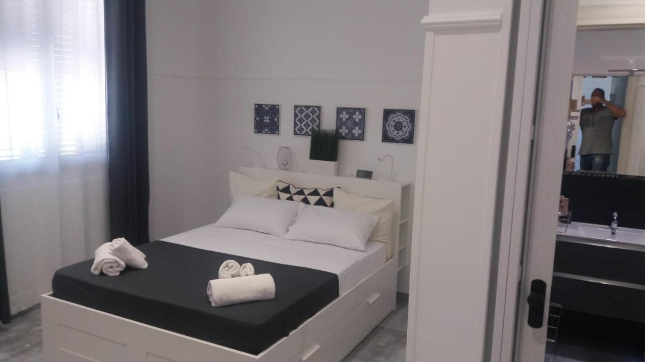 Belloluogo B&B Lecce Exterior photo
